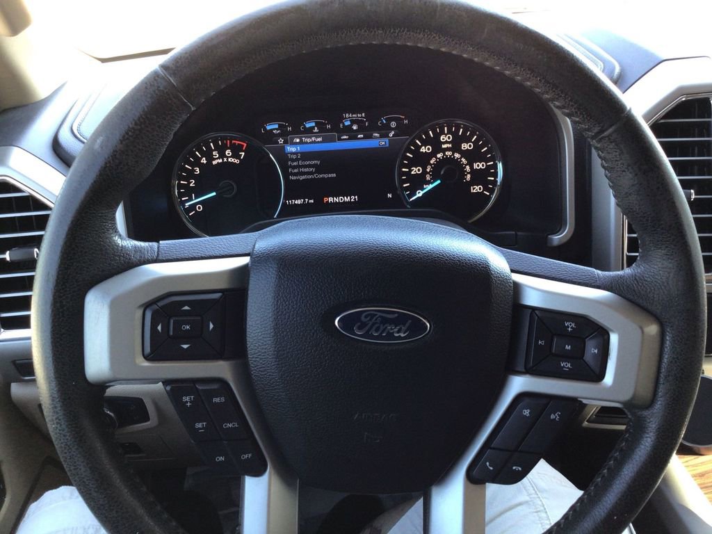 Used 2015 Ford F150 Lariat w/ Equipment Group 502A Luxury image 11