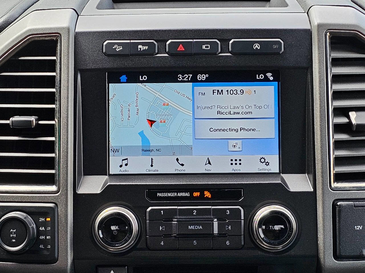 Used 2018 Ford F150 Raptor w/ Equipment Group 802A Luxury image 26