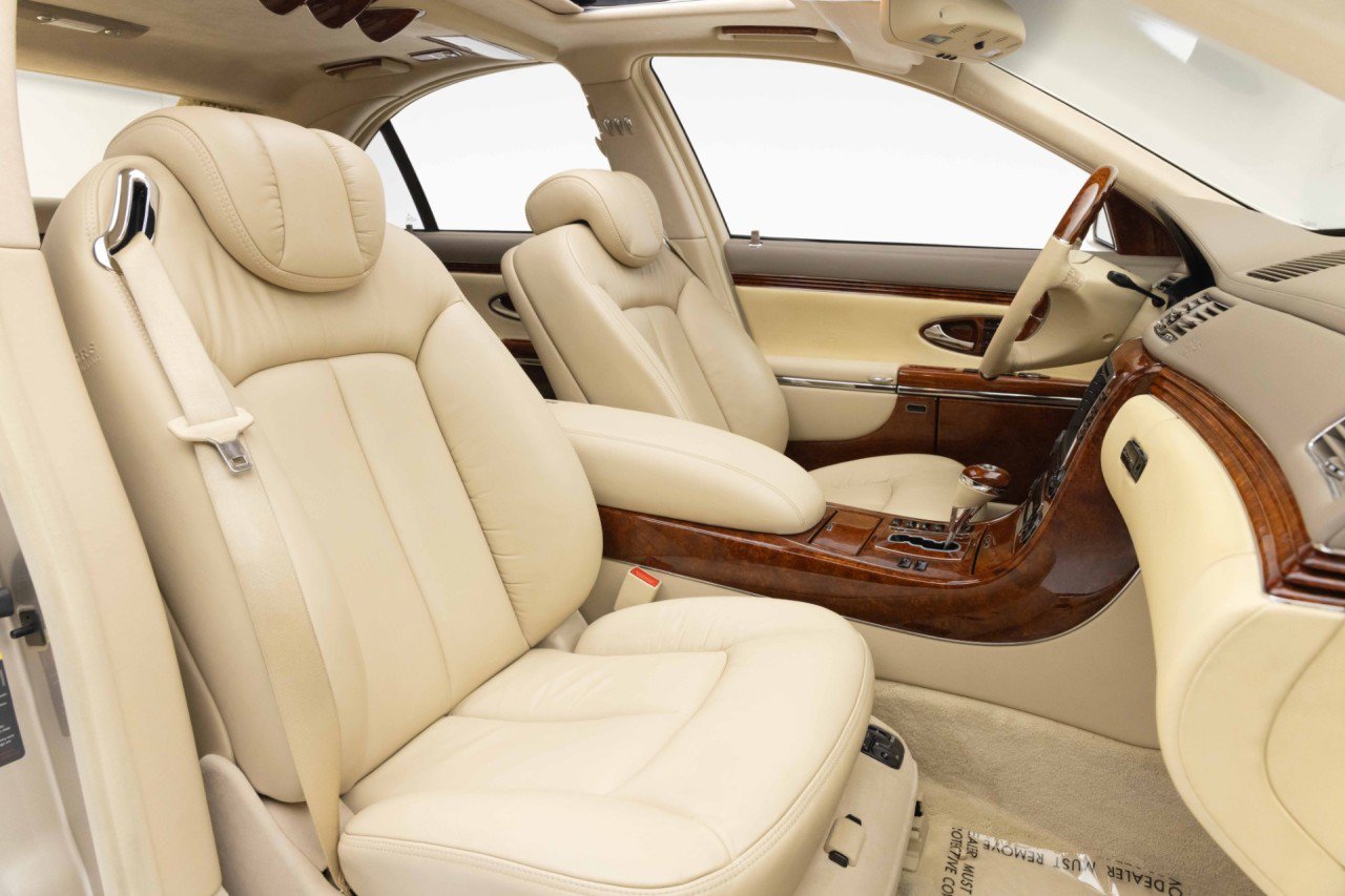 Used 2004 Maybach 57 RWD image 4
