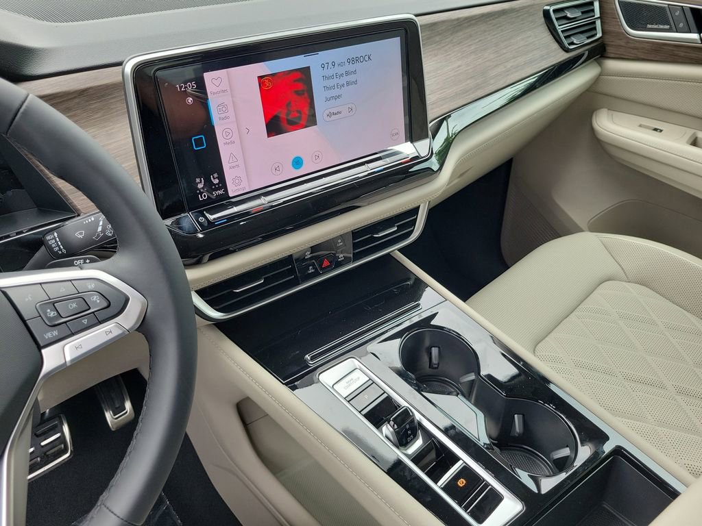 New 2026 Volkswagen Atlas SEL Premium R-Line image 27