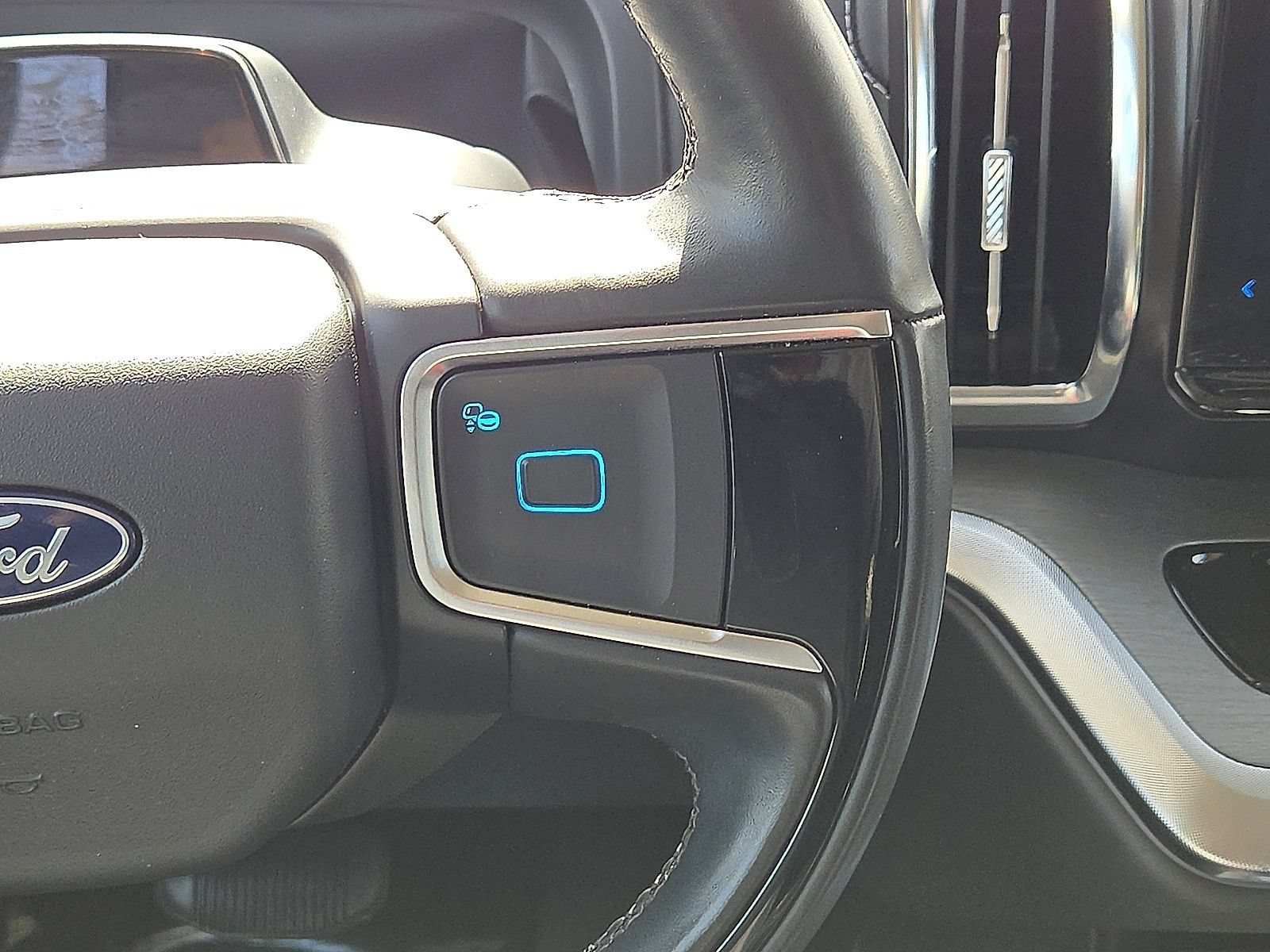 Used 2025 Ford Expedition Platinum AWD/4WD image 21