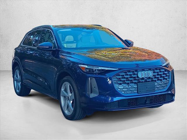 New 2025 Audi Q5 Prestige image 9