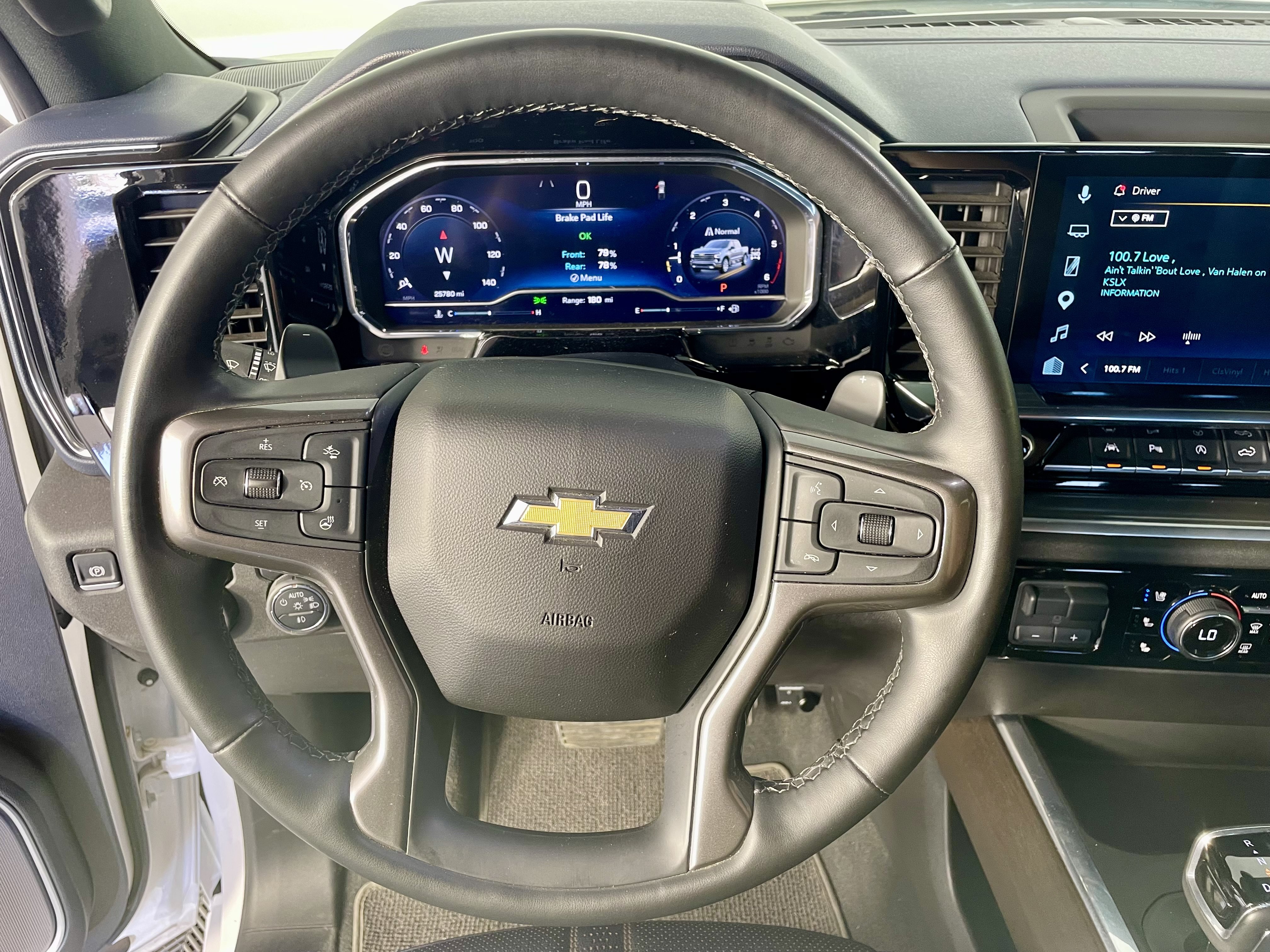 Used 2025 Chevrolet Silverado 1500 High Country w/ Technology Package AWD/4WD image 15