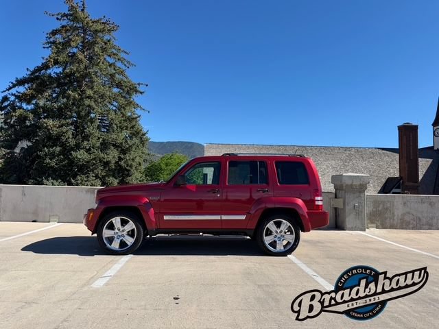 Used 2012 Jeep Liberty Limited Jet w/ Trailer Tow Class III Group AWD/4WD image 4