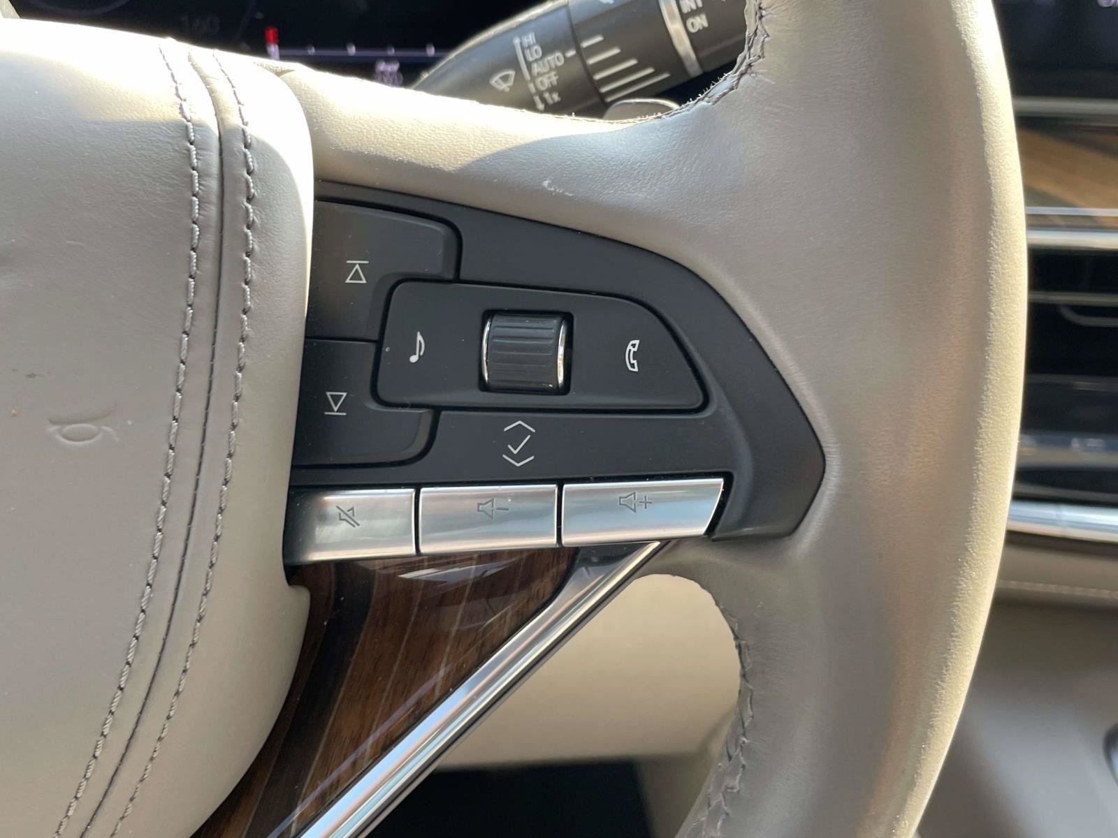 Certified 2024 Cadillac Escalade ESV Premium Luxury Platinum w/ LPO, Floor Liner Package AWD/4WD image 23