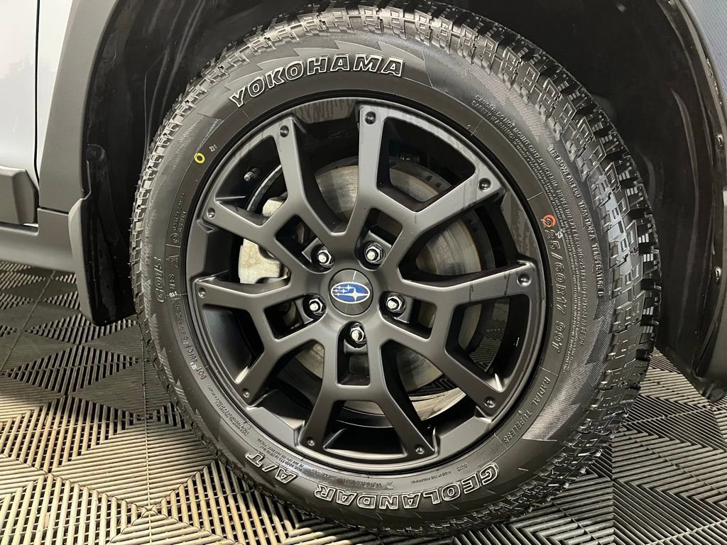 Used 2024 Subaru Crosstrek 2.5i Wilderness image 3