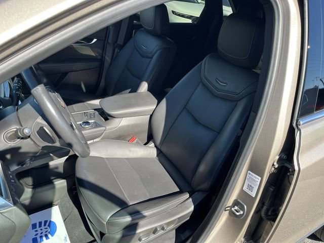 Used 2022 Cadillac XT5 Premium Luxury w/ LPO, Radiant Package AWD/4WD image 15
