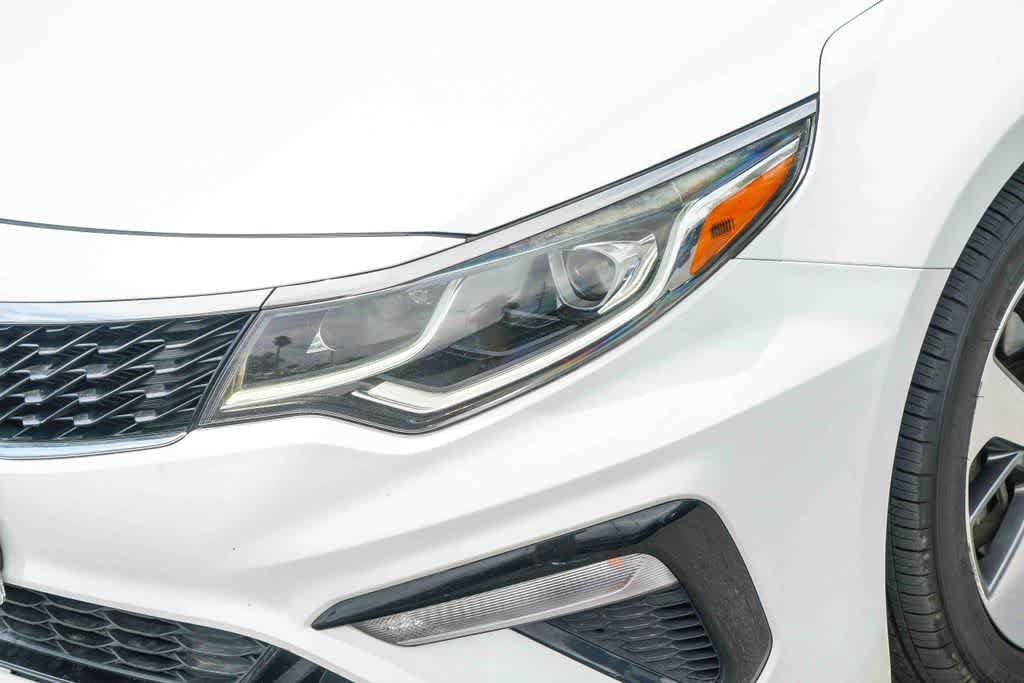 Used 2020 Kia Optima S FWD image 8