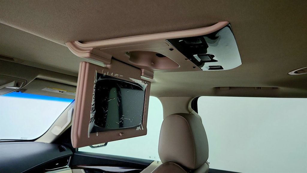 Used 2019 Cadillac Escalade Premium Luxury RWD image 21