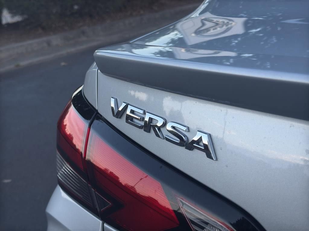 New 2025 Nissan Versa SR image 14