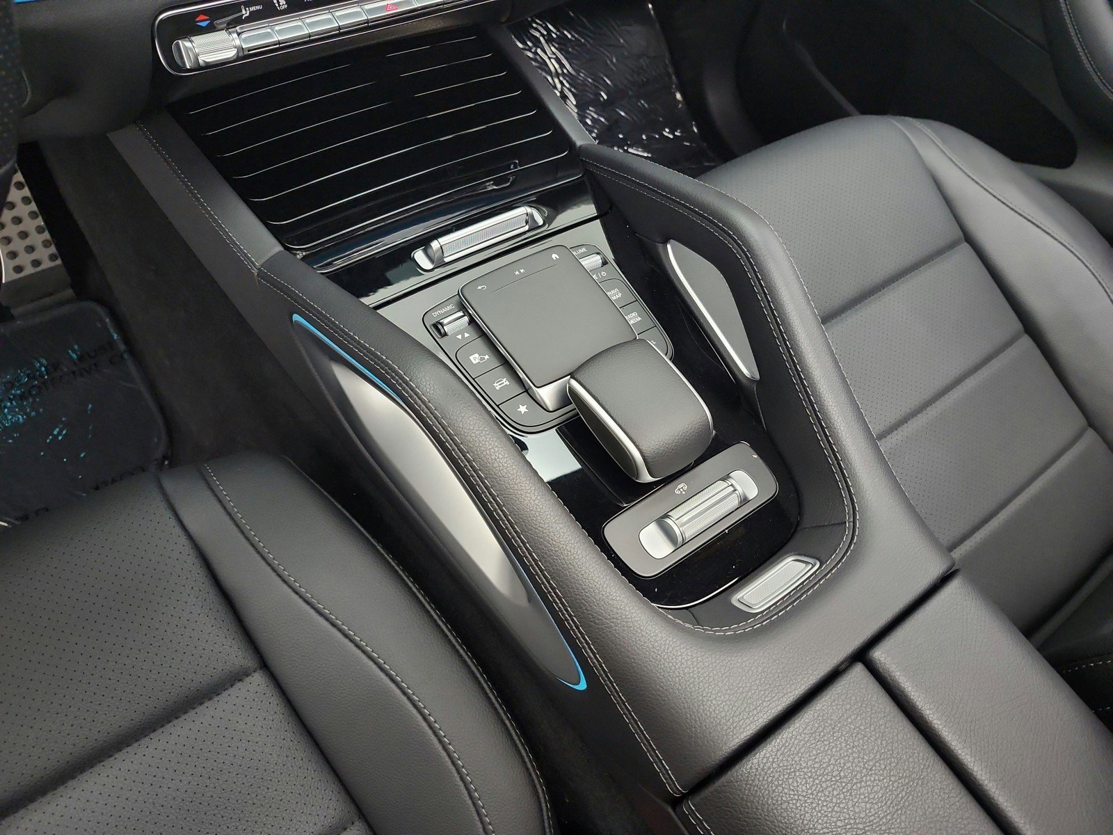 Used 2023 Mercedes-Benz GLS 450 4MATIC image 12