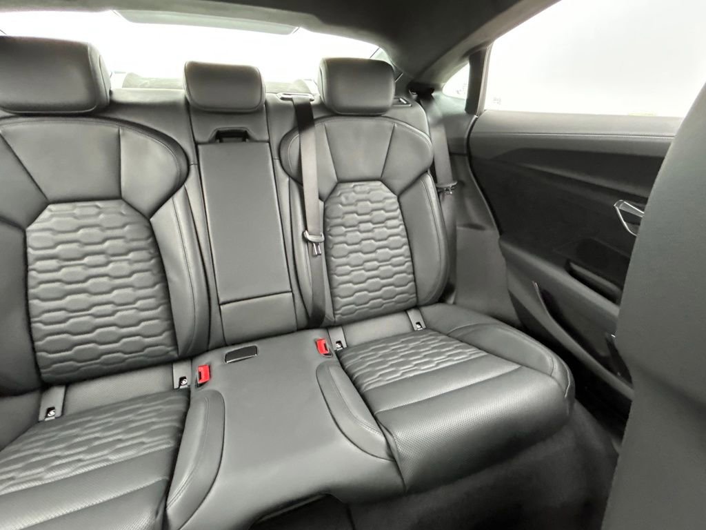 New 2026 Audi RS e-tron GT Base image 14