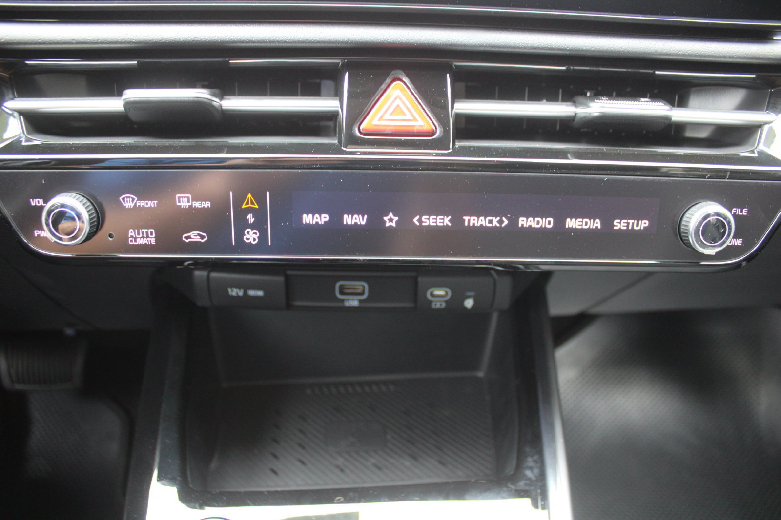 New 2026 Kia Niro Wind FWD image 42