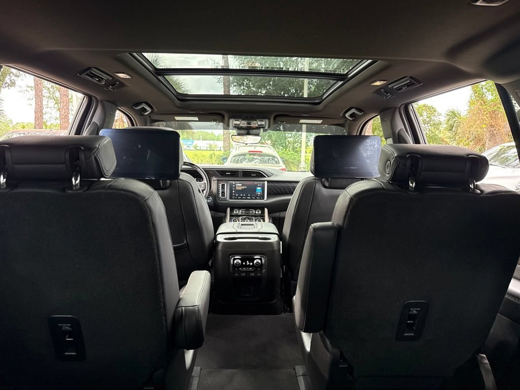 Used 2023 GMC Yukon Denali w/ Denali Reserve Package AWD/4WD image 63