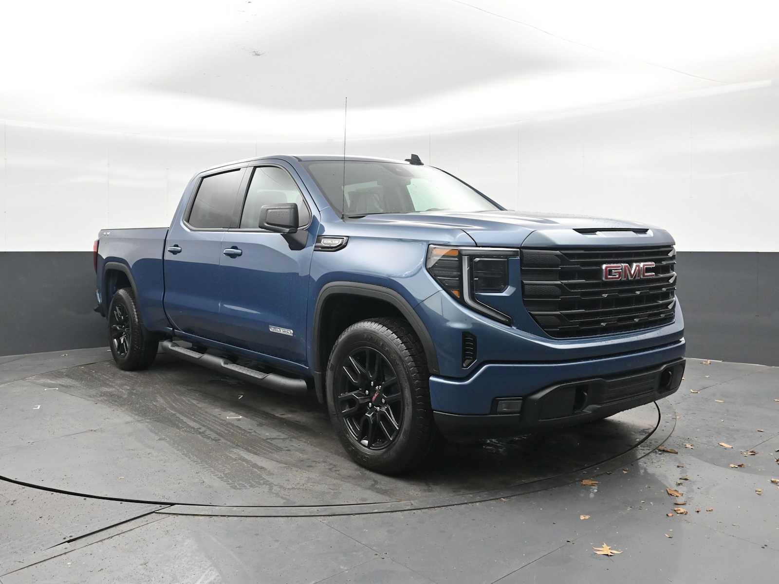 New 2026 GMC Sierra 1500 Elevation image 9