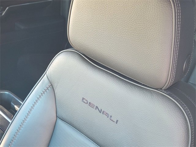 Used 2024 GMC Sierra 1500 Denali w/ Denali Reserve Package image 14