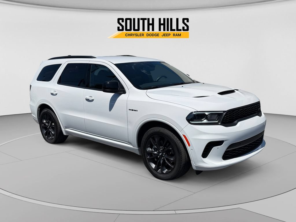 Used 2025 Dodge Durango R/T w/ Blacktop Package AWD/4WD image 7