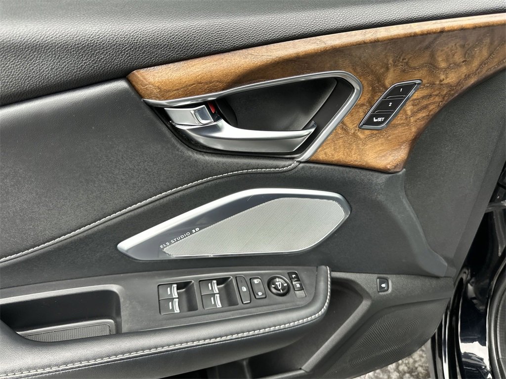 Used 2020 Acura RDX AWD w/ Advance Package image 13