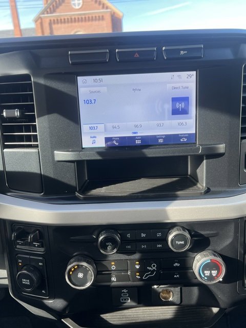 Used 2024 Ford F250 XLT w/ Snow Plow Prep Package image 28