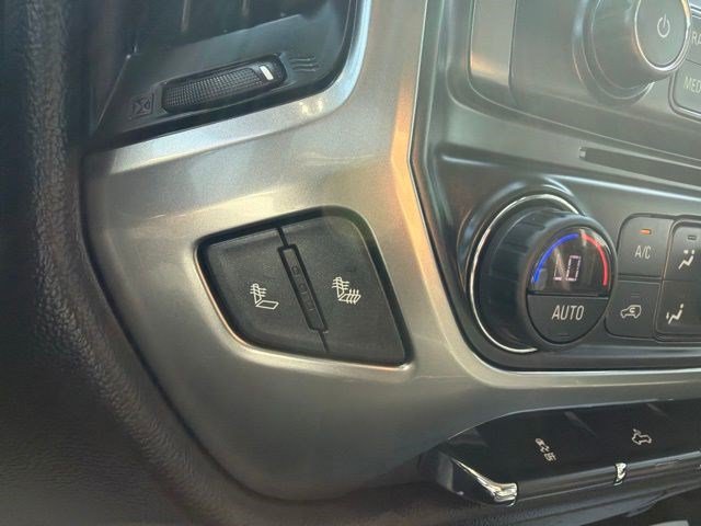 Used 2017 Chevrolet Silverado 1500 LT w/ All Star Edition AWD/4WD image 28