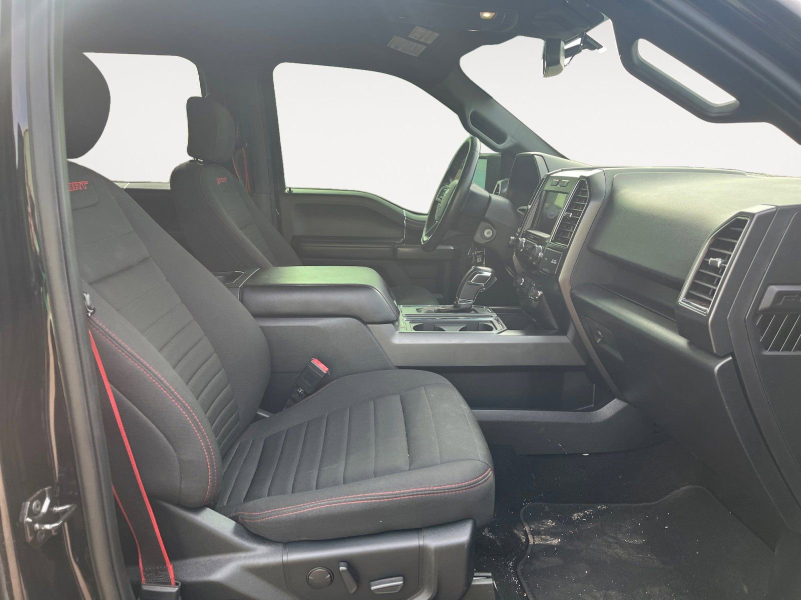 Used 2020 Ford F150 XLT w/ Equipment Group 302A Luxury image 15