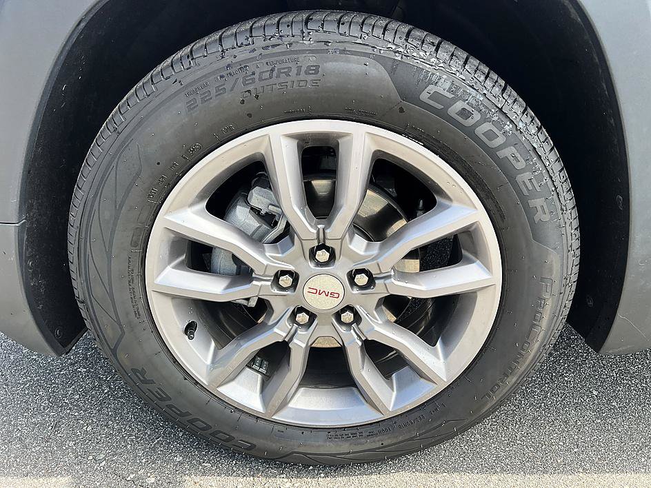 Used 2022 GMC Terrain SLT FWD image 8