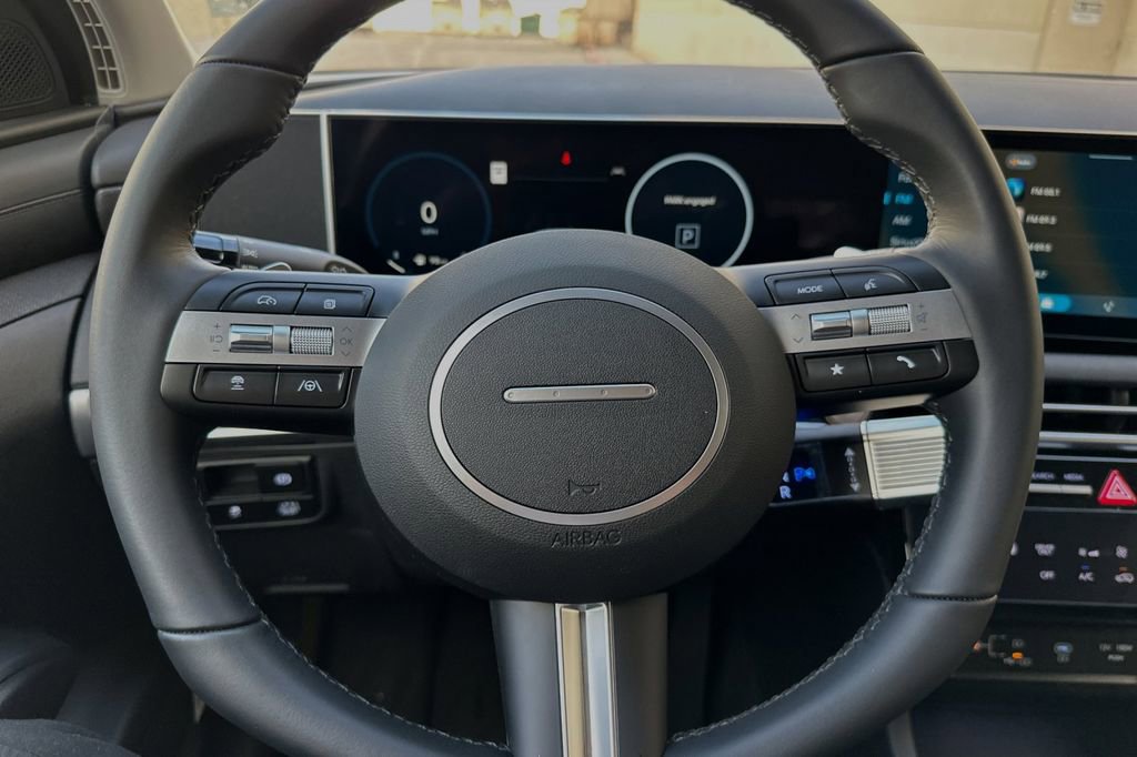 Used 2025 Hyundai Tucson SEL image 22