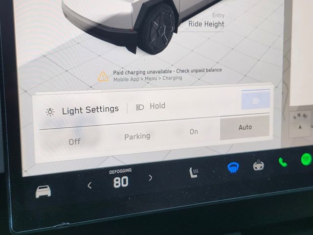 Used 2024 Tesla Cybertruck AWD Crew Cab image 25