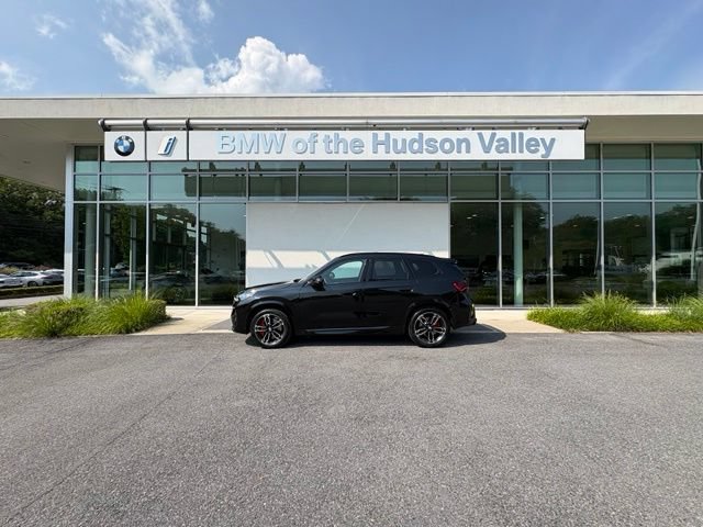 Used 2024 BMW X1 M35i w/ M Sport Professional Package AWD/4WD image 1