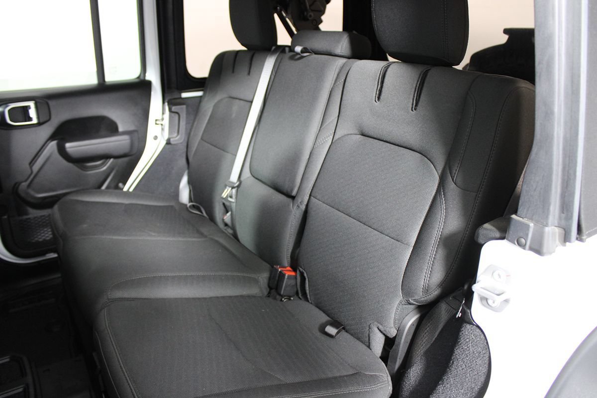 Used 2023 Jeep Wrangler Unlimited w/ Cold Weather Group AWD/4WD image 20