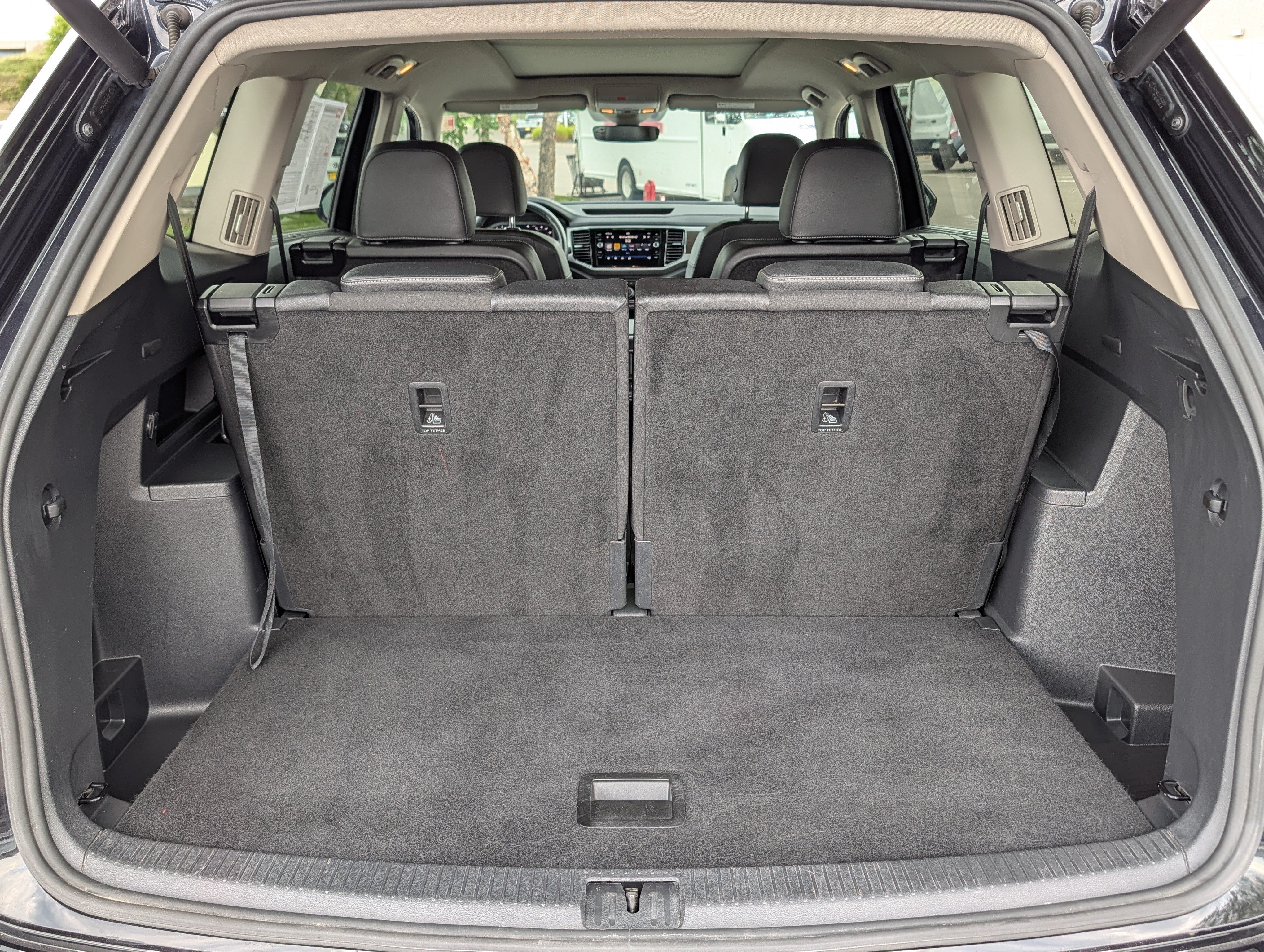 Used 2019 Volkswagen Atlas SEL AWD/4WD image 18