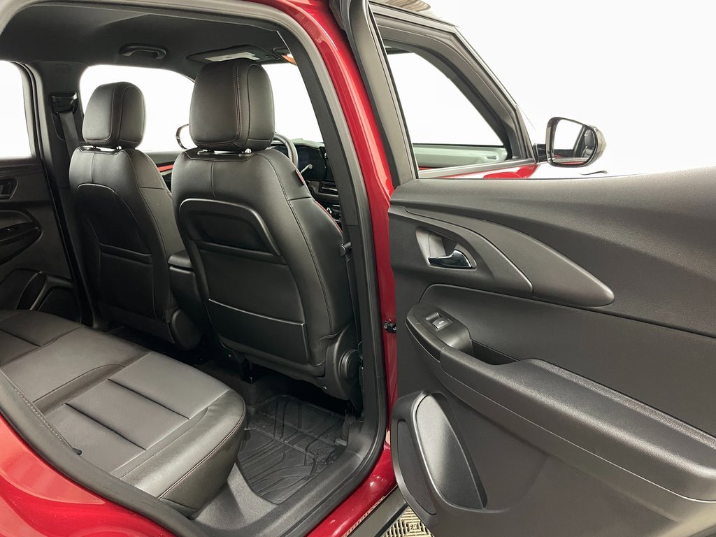Certified 2024 Chevrolet TrailBlazer RS w/ Driver Confidence Package image 40