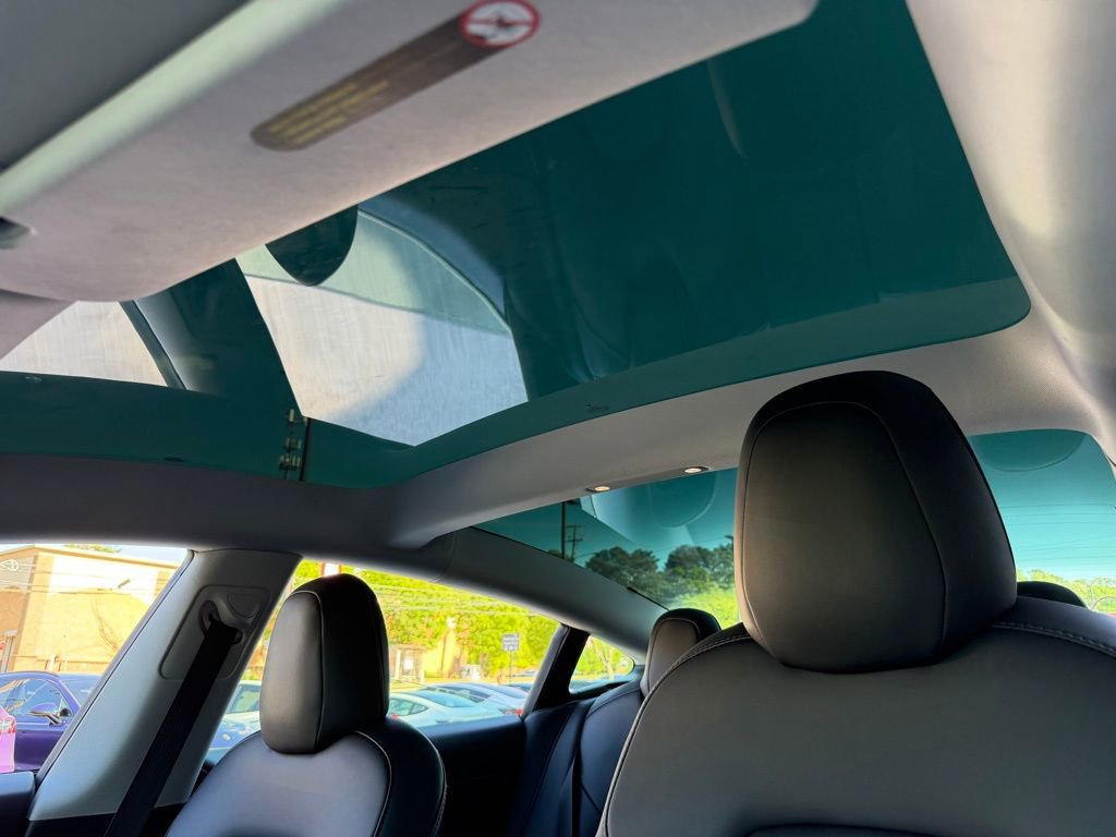 Used 2021 Tesla Model 3 Standard Range Plus image 50