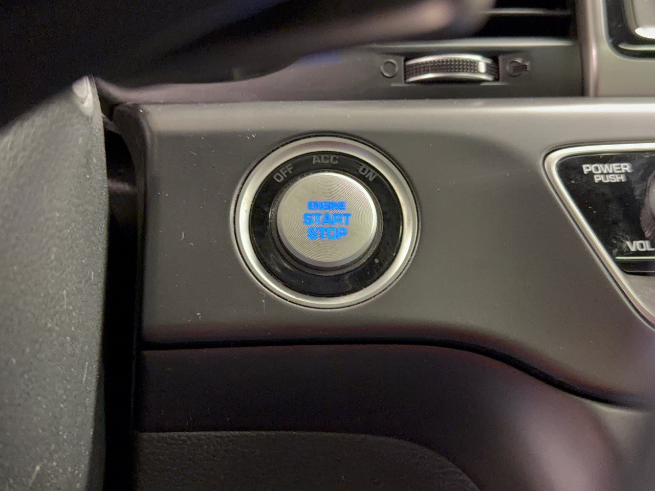 Used 2018 Hyundai Sonata Limited FWD image 20