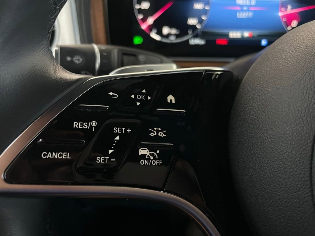 Used 2025 Mercedes-Benz G 550 image 33