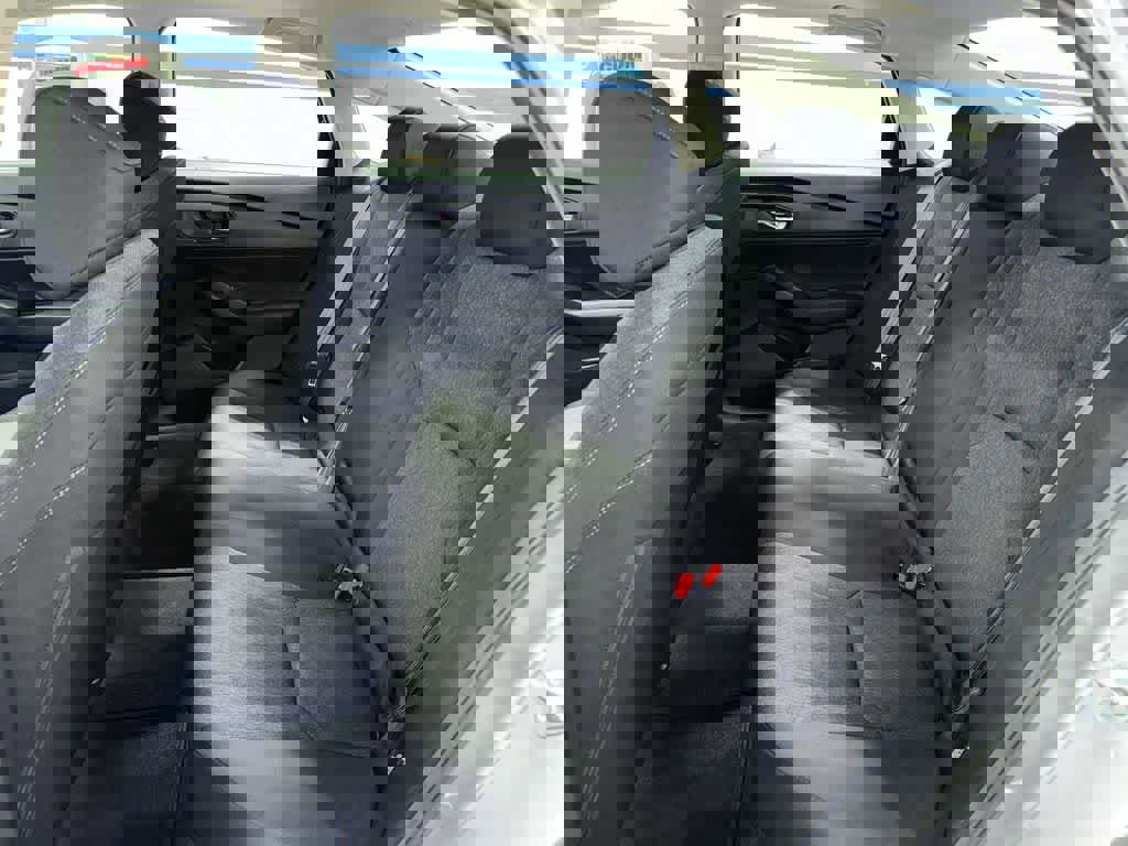 Used 2024 Honda Accord EX image 17