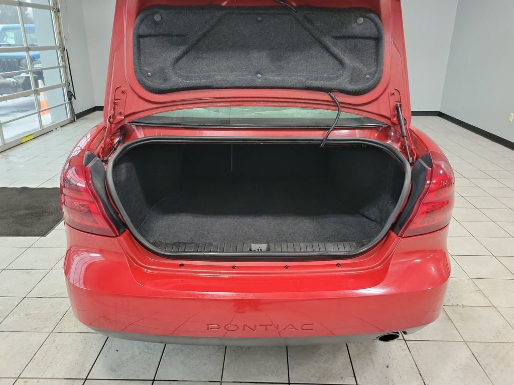 Used 2008 Pontiac Grand Prix image 11