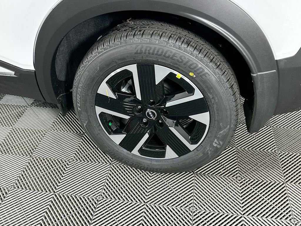 New 2026 Nissan Kicks SV image 35