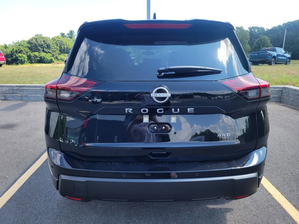New 2026 Nissan Rogue S image 5