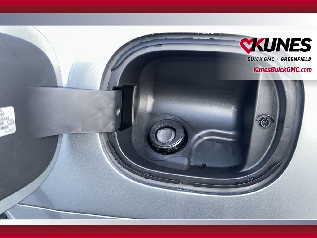 New 2026 GMC Yukon XL Denali w/ Sun & Power Step Package image 18