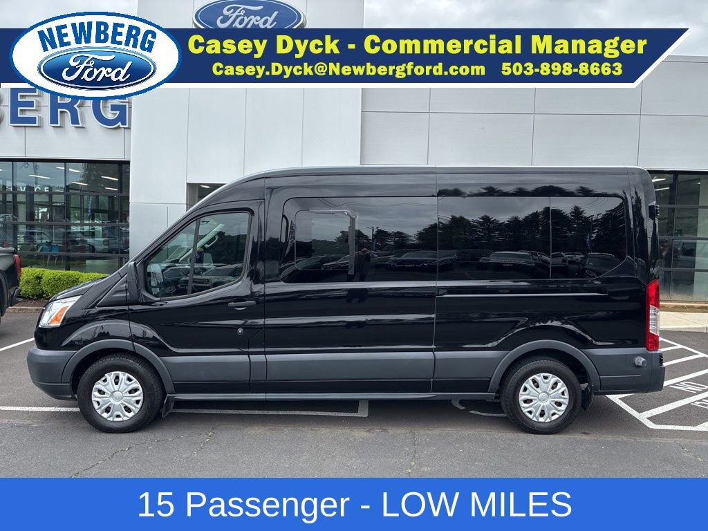 Used 2016 Ford Transit 350 XLT RWD image 2
