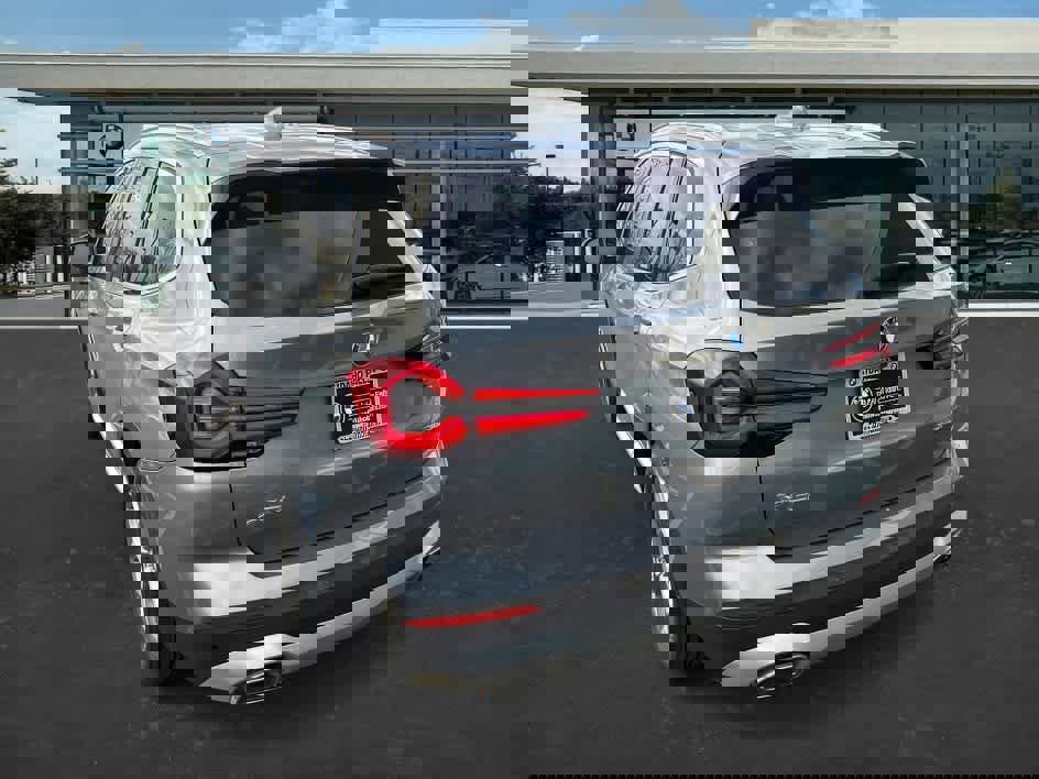 Used 2024 BMW X3 xDrive30i w/ Convenience Package w/ZPA image 6