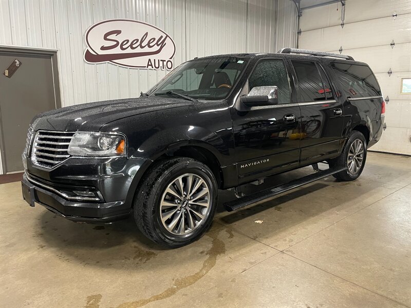 Used 2017 Lincoln Navigator L Select AWD/4WD image 1