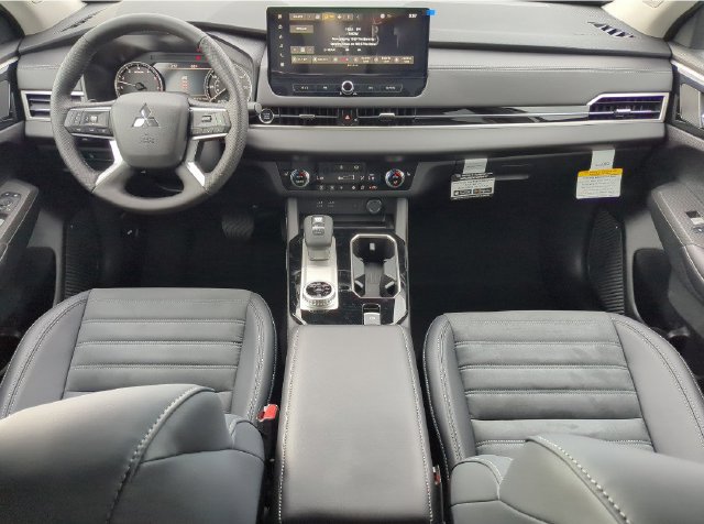 New 2026 Mitsubishi Outlander AWD image 16