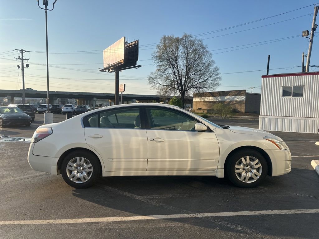 Used 2012 Nissan Altima 2.5 S image 3