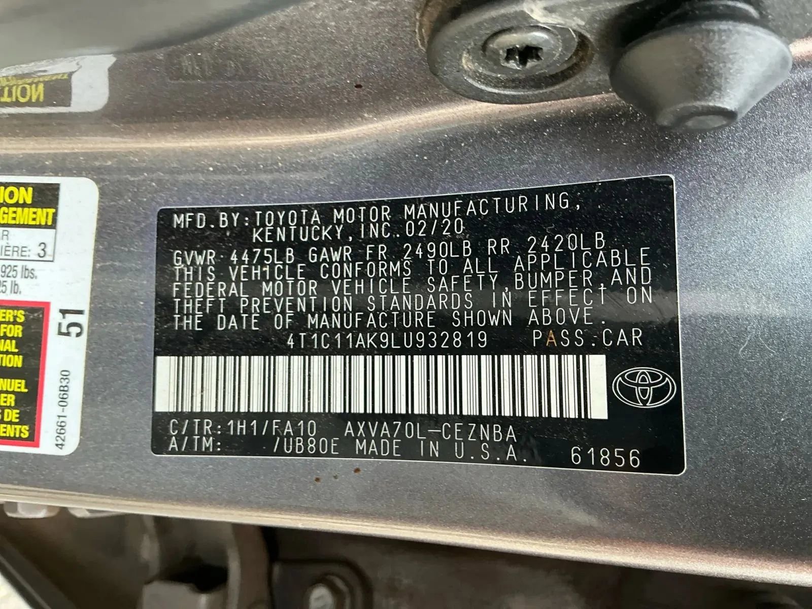 Used 2020 Toyota Camry LE w/ Carpet Mat Package image 34