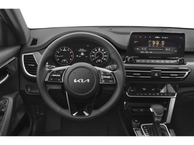 Certified 2022 Kia Seltos EX AWD/4WD image 10