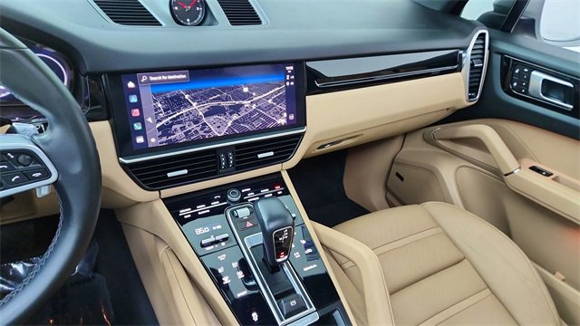 Used 2022 Porsche Cayenne image 42