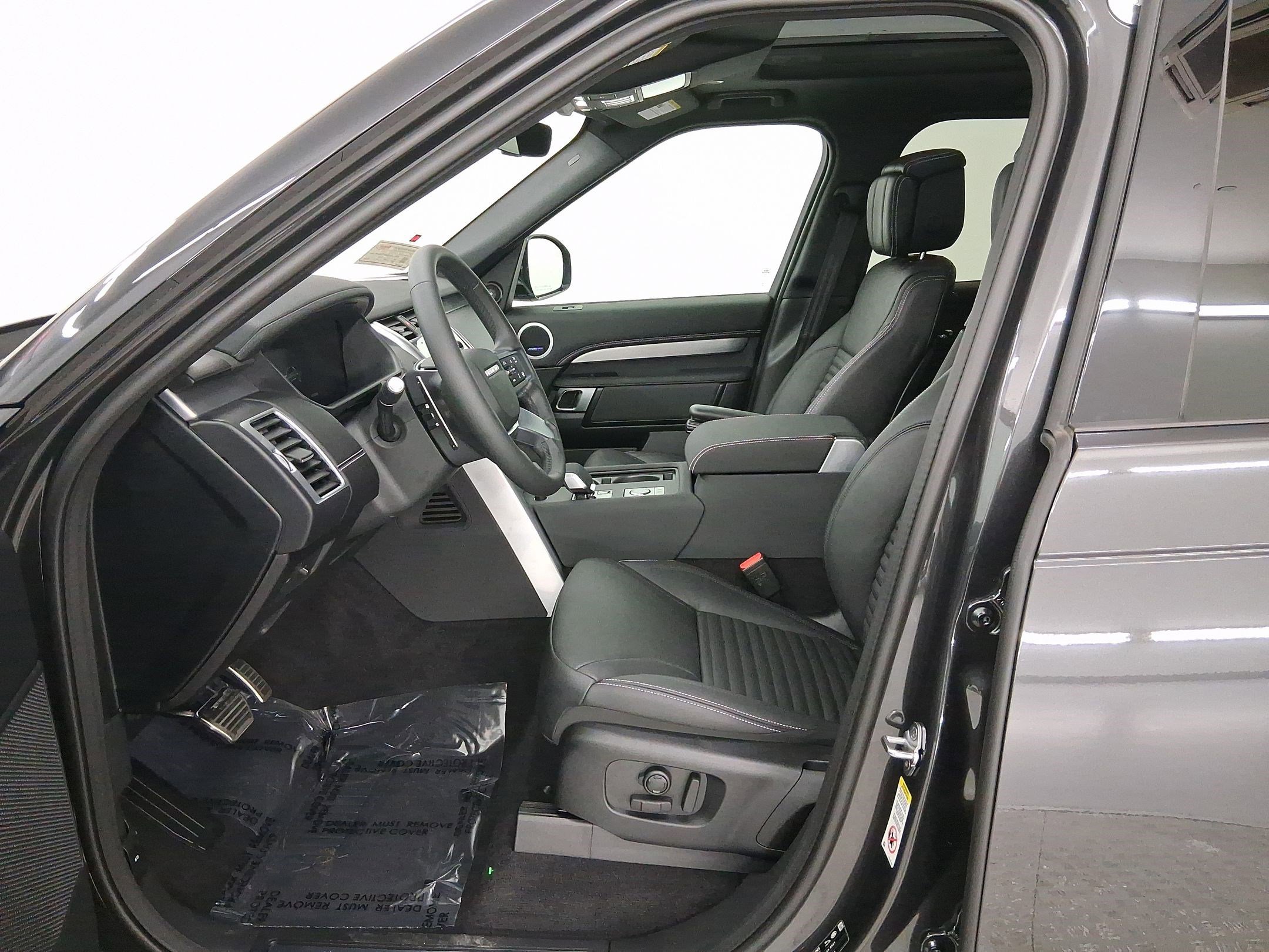 New 2026 Land Rover Discovery Limited Edition AWD/4WD image 5