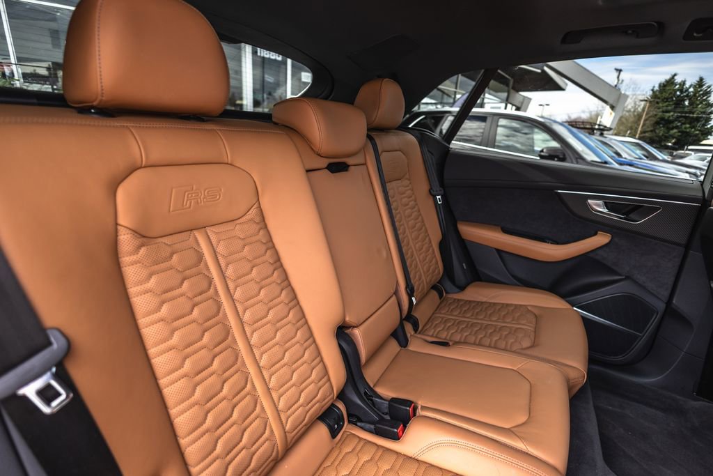 Used 2023 Audi RS Q8 image 33